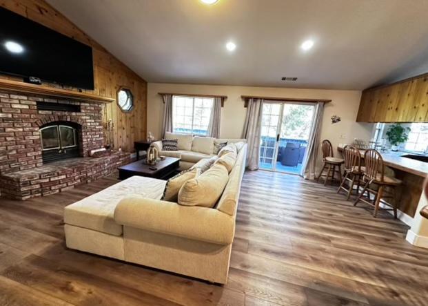 Bluebird Cabin Crestline Ngoại thất bức ảnh